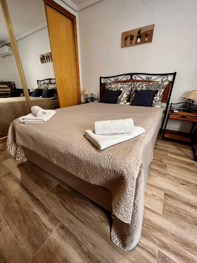 Hanna'S Estudio Deluxe Аликанте Экстерьер фото